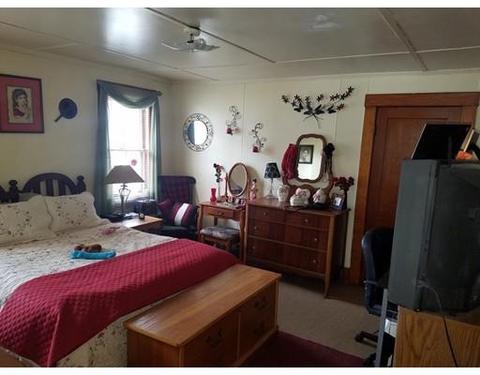 74 Concord St, Athol, MA 01331 photo 3