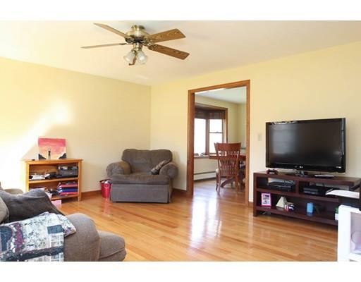 35 Cold Spring Dr, Uxbridge, MA 01569 photo 6