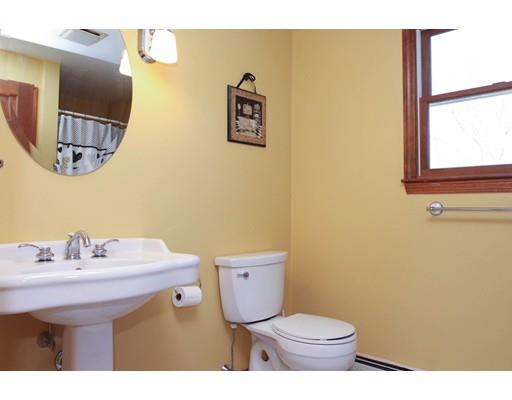 35 Cold Spring Dr, Uxbridge, MA 01569 photo 14