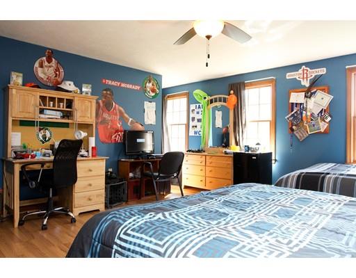 35 Cold Spring Dr, Uxbridge, MA 01569 photo 16