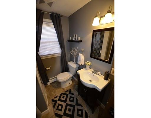 92 Tulsa St, Springfield, MA 01118 photo 7