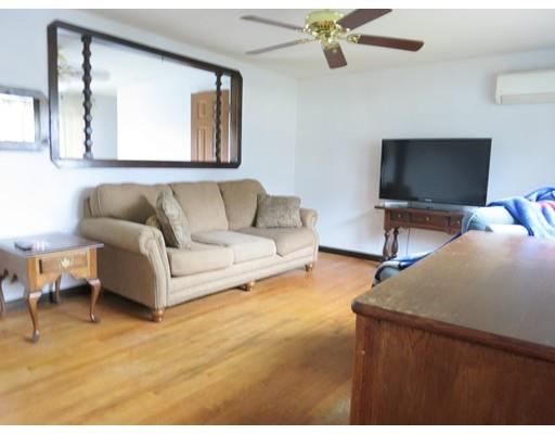 141 Joan St, Springfield, MA 01129 photo 3