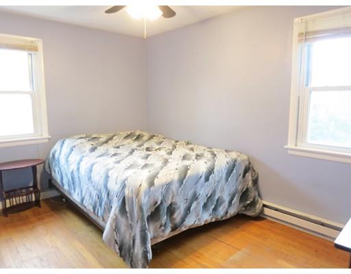 141 Joan St, Springfield, MA 01129 photo 9