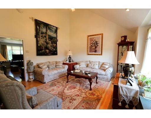 5 Hillside Dr, Georgetown, MA 01833 photo 10
