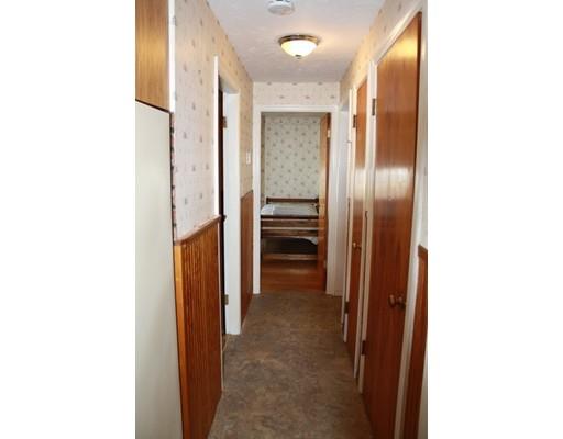 10 Adelle Circuit, Worcester, MA 01607 photo 9