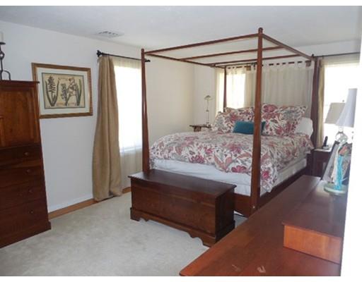 1087 Sutton St, Northbridge, MA 01534 photo 12