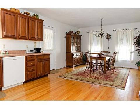 45 Front St, Clinton, MA 01510 photo 6
