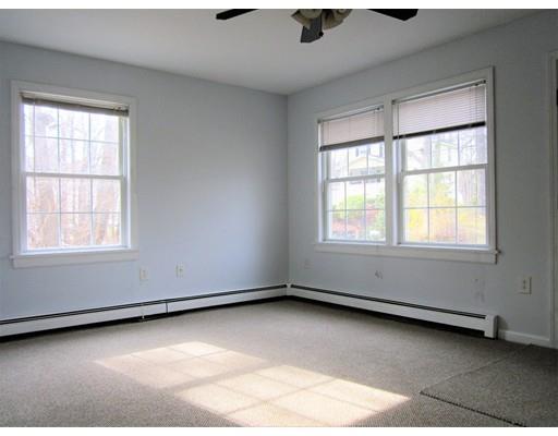 43 Swan Ave, Worcester, MA 01602 photo 2