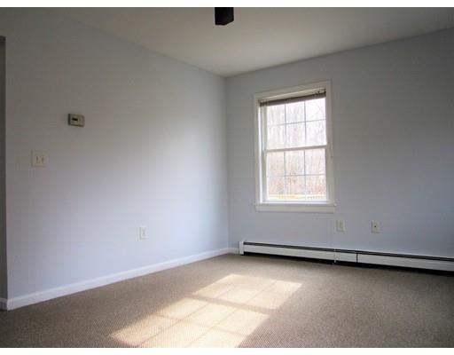 43 Swan Ave, Worcester, MA 01602 photo 3