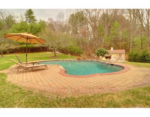 8 Sadler Rd, Upton, MA 01568 photo 15