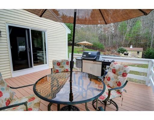 8 Sadler Rd, Upton, MA 01568 photo 13