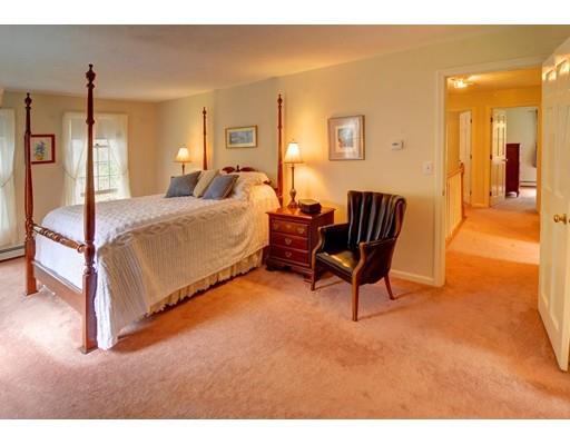 8 Sadler Rd, Upton, MA 01568 photo 18