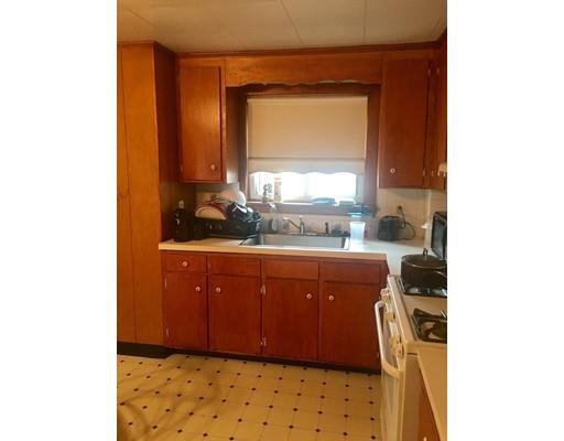 33 Lewis St, Everett, MA 02149 photo 6