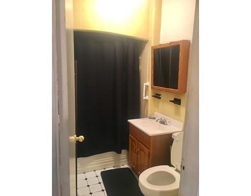 33 Lewis St, Everett, MA 02149 photo 5