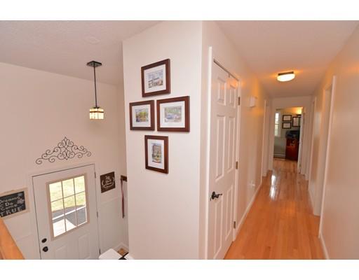 6 Michael Ln, Dudley, MA 01571 photo 9