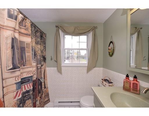 6 Michael Ln, Dudley, MA 01571 photo 11