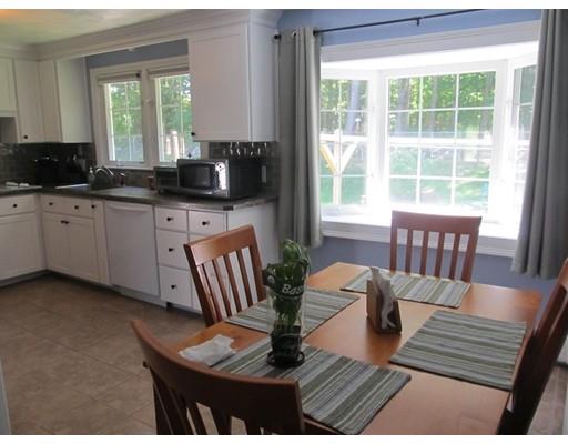 16 Devonshire Dr, Wilbraham, MA 01095 photo 5