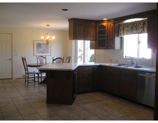 45 Whisper Dr, Worcester, MA 01609 photo 15