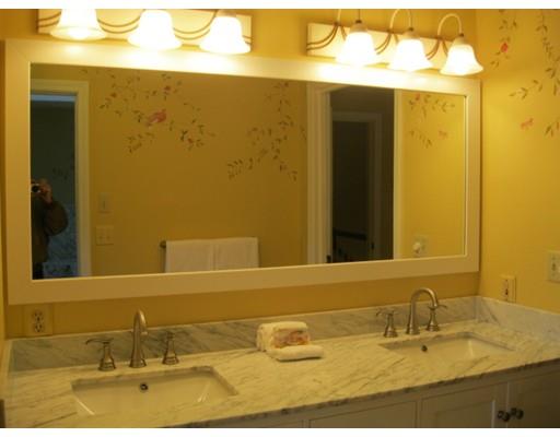 45 Whisper Dr, Worcester, MA 01609 photo 21