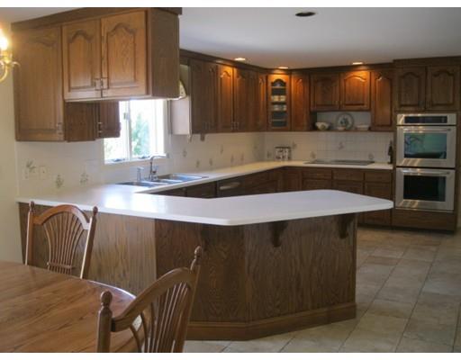 45 Whisper Dr, Worcester, MA 01609 photo 16