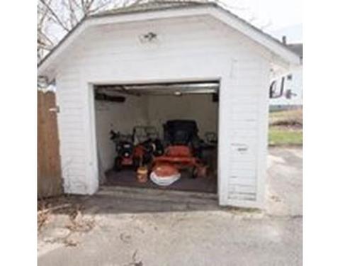 36 Everett Ave, Webster, MA 01570 photo 17
