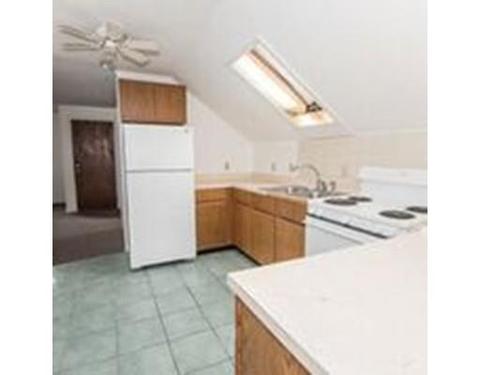 36 Everett Ave, Webster, MA 01570 photo 3