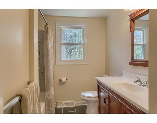 17 Sumac Dr, Townsend, MA 01469 photo 10