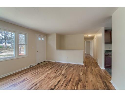 17 Sumac Dr, Townsend, MA 01469 photo 8