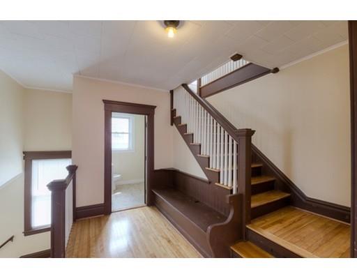 824 Pleasant St, Worcester, MA 01602 photo 18
