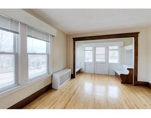 824 Pleasant St, Worcester, MA 01602 photo 14