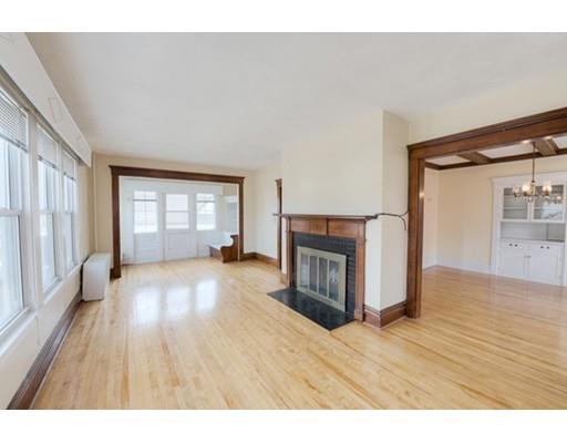 824 Pleasant St, Worcester, MA 01602 photo 12