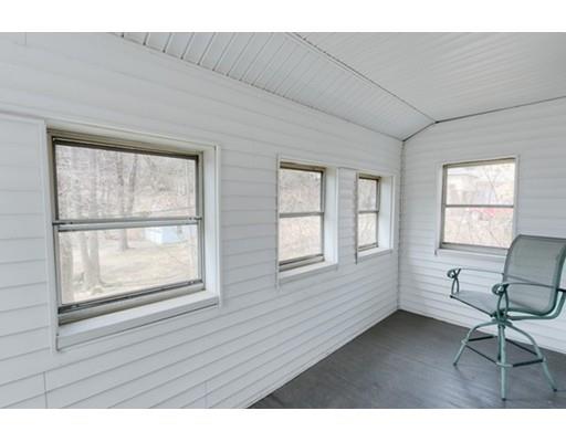 824 Pleasant St, Worcester, MA 01602 photo 16