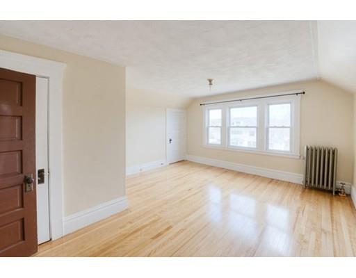 824 Pleasant St, Worcester, MA 01602 photo 25