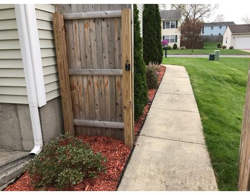 76 Pheasant Dr, Springfield, MA 01119 photo 19