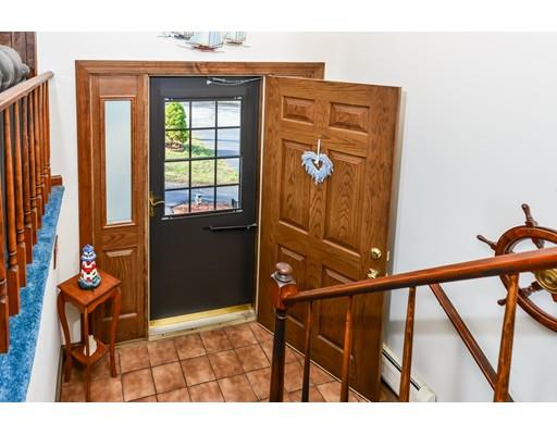 202 Birch St, Fall River, MA 02724 photo 3