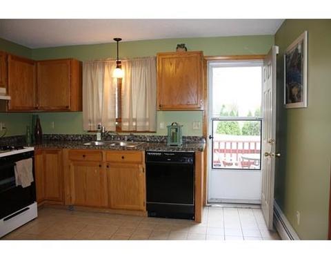 701 Charles St, Fall River, MA 02724 photo 8
