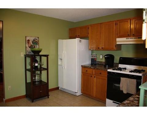 701 Charles St, Fall River, MA 02724 photo 9