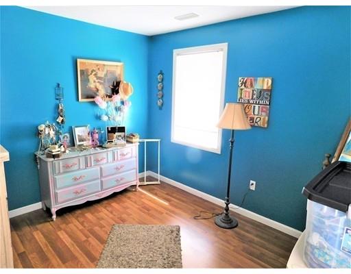 29 Ferris St, Springfield, MA 01151 photo 18