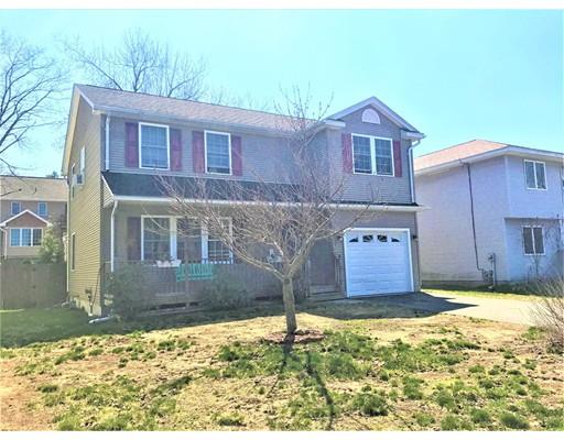 29 Ferris St, Springfield, MA 01151 photo 2