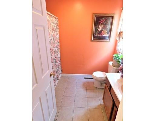 29 Ferris St, Springfield, MA 01151 photo 10