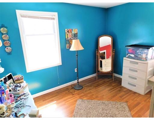 29 Ferris St, Springfield, MA 01151 photo 17