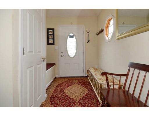 5 Hood Rd, Danvers, MA 01923 photo 2