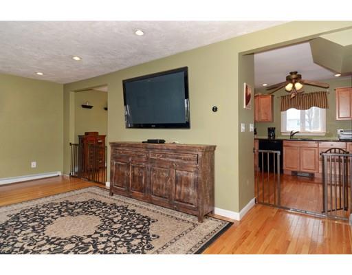 5 Hood Rd, Danvers, MA 01923 photo 7