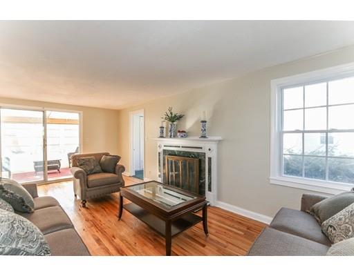 39 Thomas Dr, West Springfield, MA 01089 photo 12