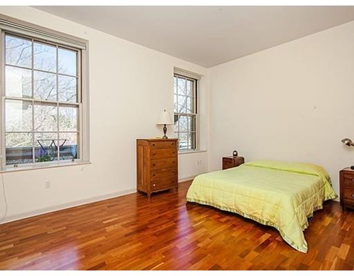 60 Glen Rd #111, Brookline, MA 02445 photo 6