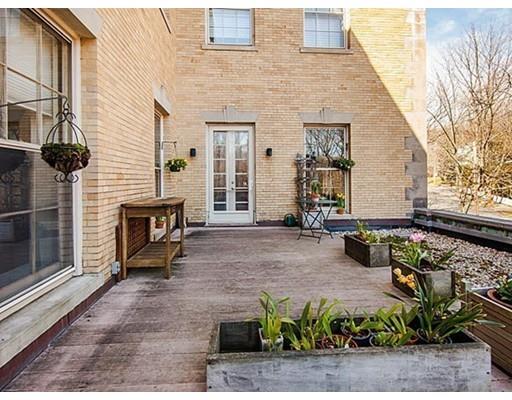 60 Glen Rd #111, Brookline, MA 02445 photo 9