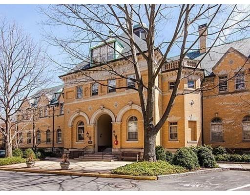 60 Glen Rd #111, Brookline, MA 02445 photo 21