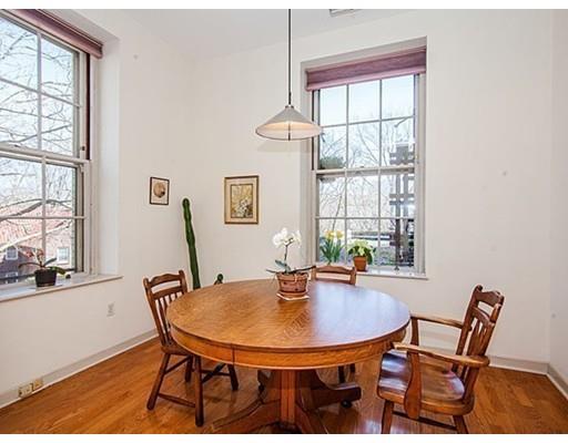 60 Glen Rd #111, Brookline, MA 02445 photo 10
