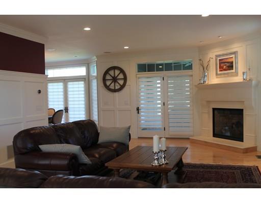 53 Dividence Rd, Reading, MA 01867 photo 4