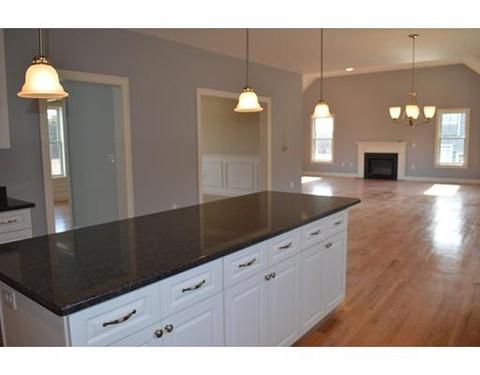 18 Beech St, Millis, MA 02054 photo 6